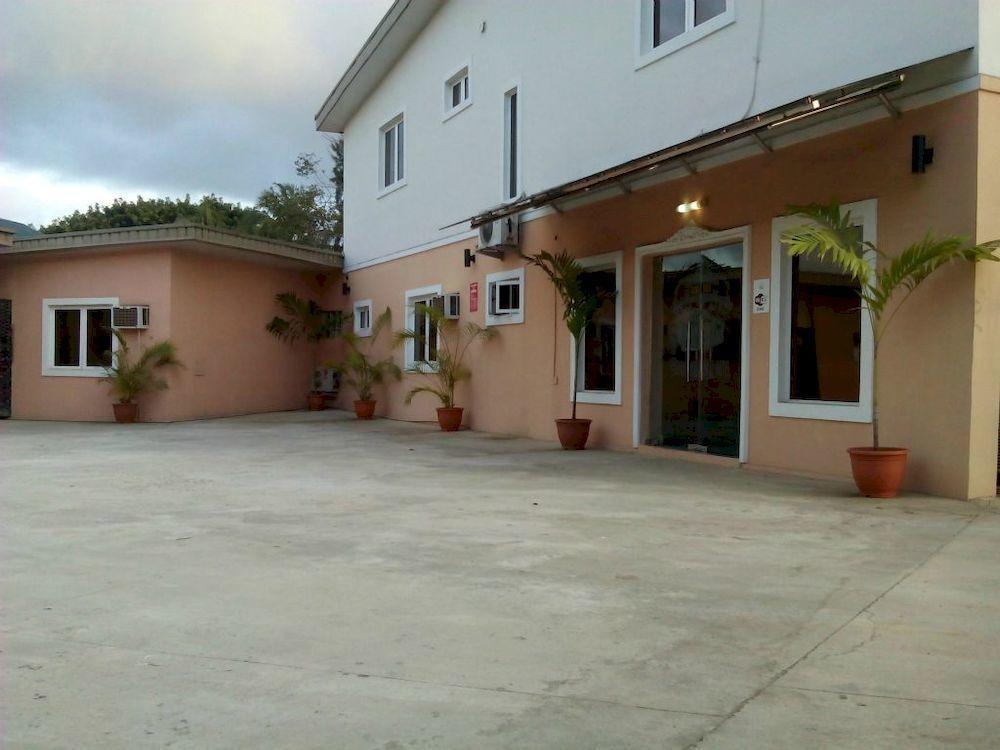 The Palm View Manor Hotel Lagos Bagian luar foto